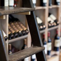 Le Savour /Vinatis, le pionnier de la vente à distance fusionne avec le pionnier de la vente de vin en ligne
