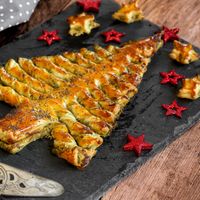 Idée apéritif de Noël - Sapin feuilleté & Champagne rosé