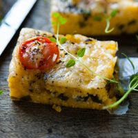 Beaujolais Nouveau : Idée apéro pour le jour J - Bouchées de polenta