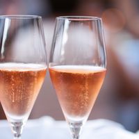 Comment est élaboré le Champagne Rosé ?